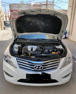 هيونداي أزيرا